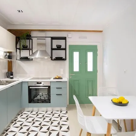 Angestrale Traditional Holiday home *
